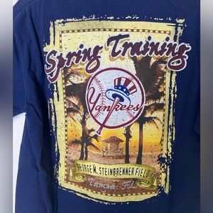Majestic MLB NY Yankees Dark Blue Men’s Spring Training T-Shirt, Medium